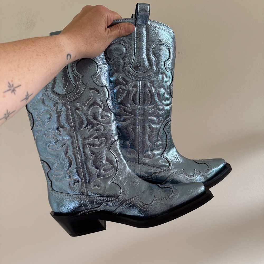 Ganni Recycled Leather Blue Metallic Western Boots 39
